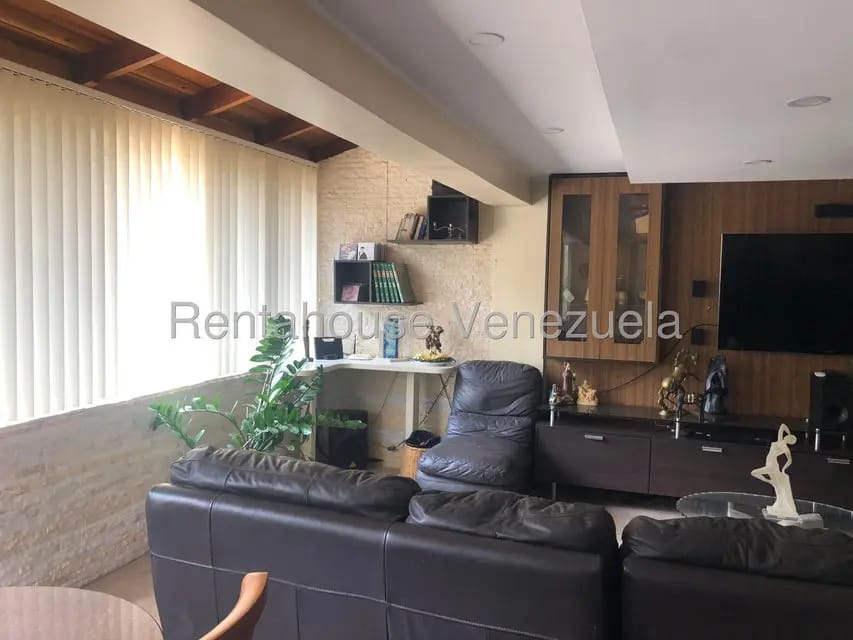 Apartamento (Duplex) en Venta en Izcaragua, Distrito Metropolitano - 12