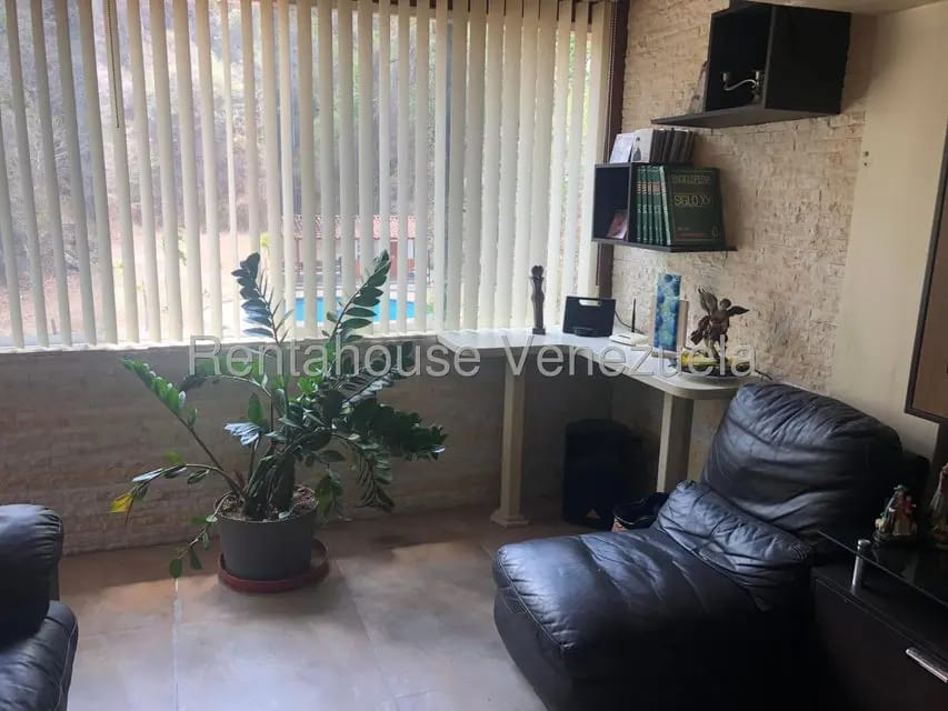 Apartamento (Duplex) en Venta en Izcaragua, Distrito Metropolitano - 14