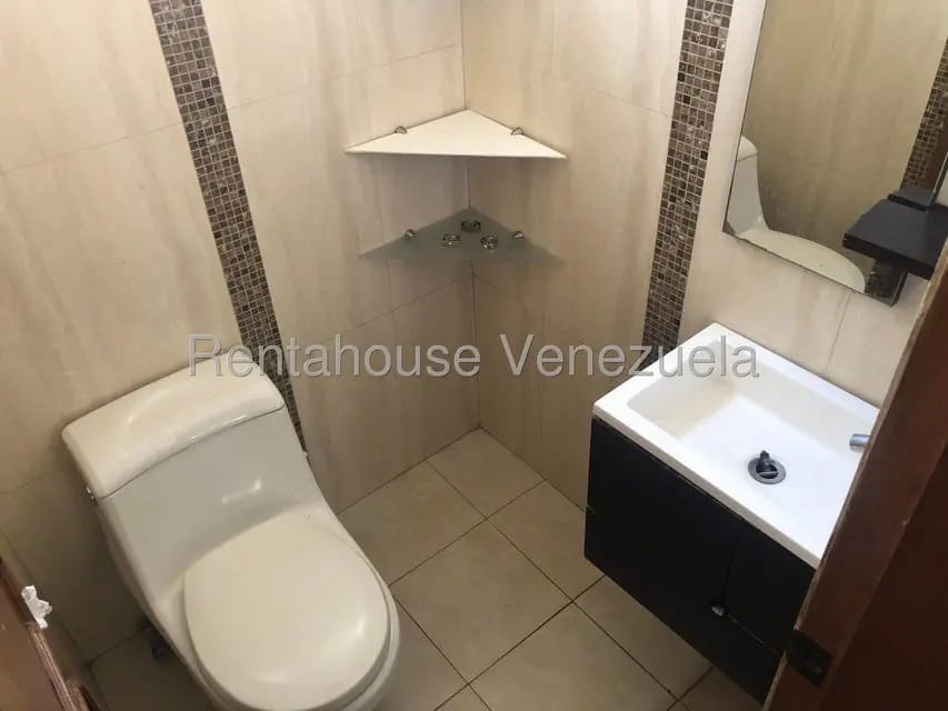 Apartamento (Duplex) en Venta en Izcaragua, Distrito Metropolitano - 6