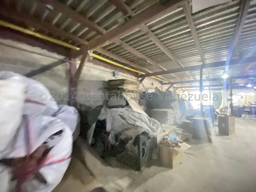 Comercial (Galpon - Deposito) en Venta en Zona Centro, Aragua - 17