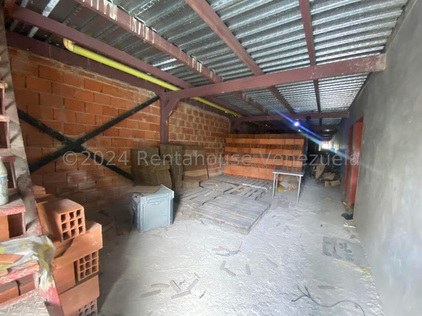 Comercial (Galpon - Deposito) en Venta en Zona Centro, Aragua - 19