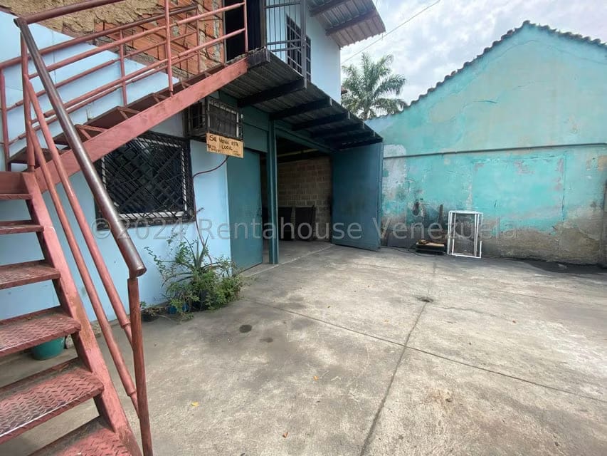 Comercial (Galpon - Deposito) en Venta en Zona Centro, Aragua - 25