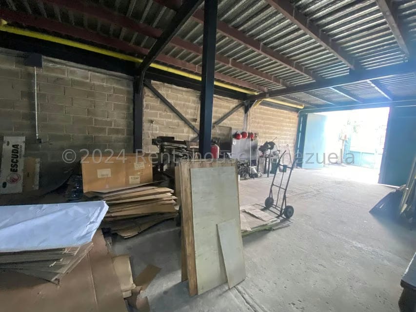 Comercial (Galpon - Deposito) en Venta en Zona Centro, Aragua - 9