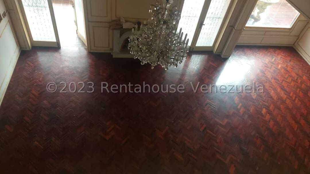 Casa (Duplex) en Venta en La Lagunita Country Club, Distrito Metropolitano - 9