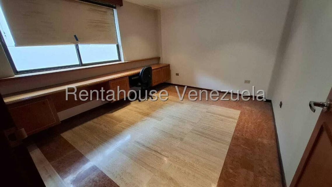 Comercial (Oficina) en Alquiler en Las Mercedes, Distrito Metropolitano - 4
