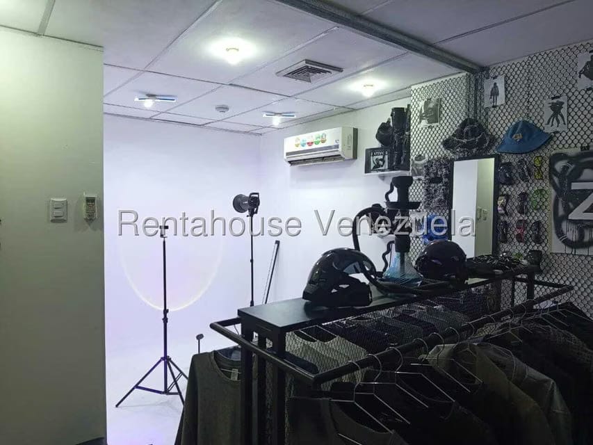 Comercial (Oficina) en Alquiler en Palo Verde, Distrito Metropolitano - 8