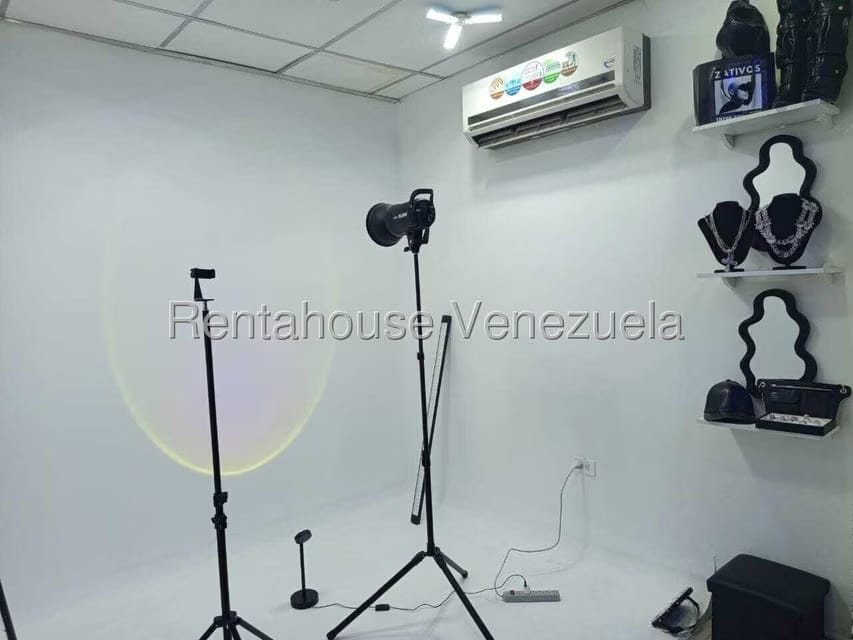 Comercial (Oficina) en Alquiler en Palo Verde, Distrito Metropolitano - 10