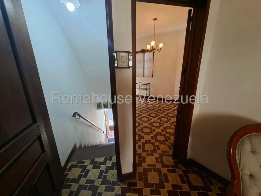 Casa (Multipes Niveles) en Venta en Catia, Distrito Metropolitano - 25