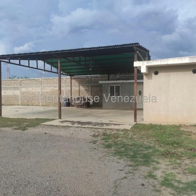 Comercial (Galpon - Deposito) en Venta en Carretera G, Zulia - 15