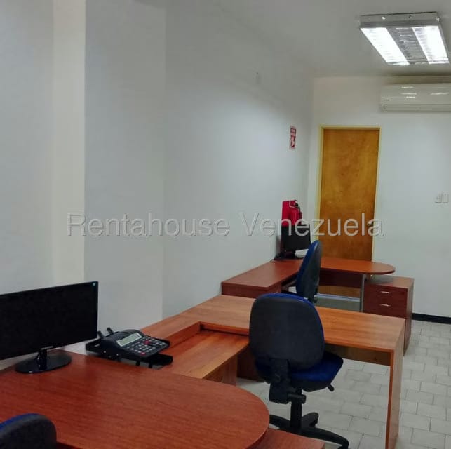 Comercial (Edificio) en Venta en Guarenas, Miranda - 24