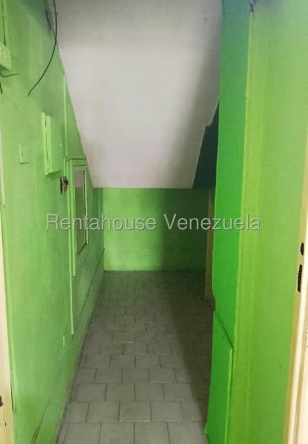 Comercial (Edificio) en Venta en Guarenas, Miranda - 8