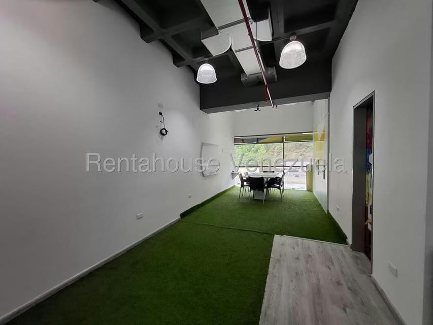Comercial (Oficina) en Alquiler en Macaracuay, Distrito Metropolitano - 8