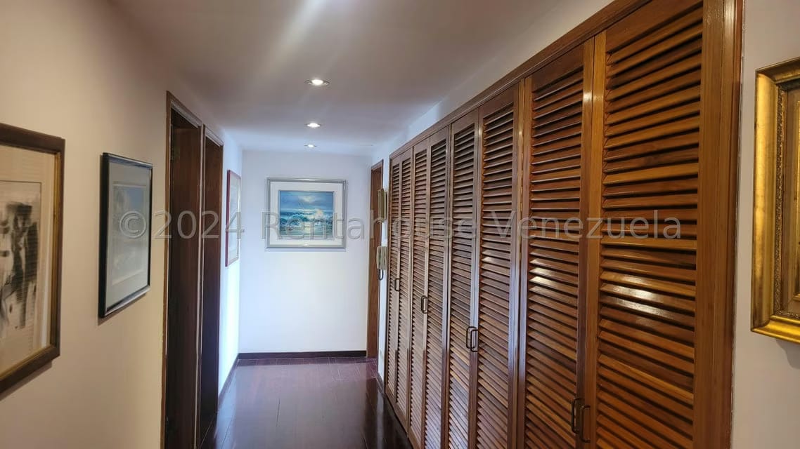 Apartamento (Multiples Niveles) en Venta en Los Samanes, Distrito Metropolitano - 25