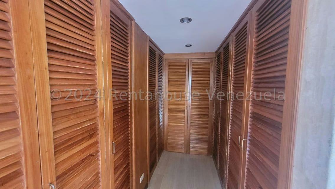 Apartamento (Multiples Niveles) en Venta en Los Samanes, Distrito Metropolitano - 27