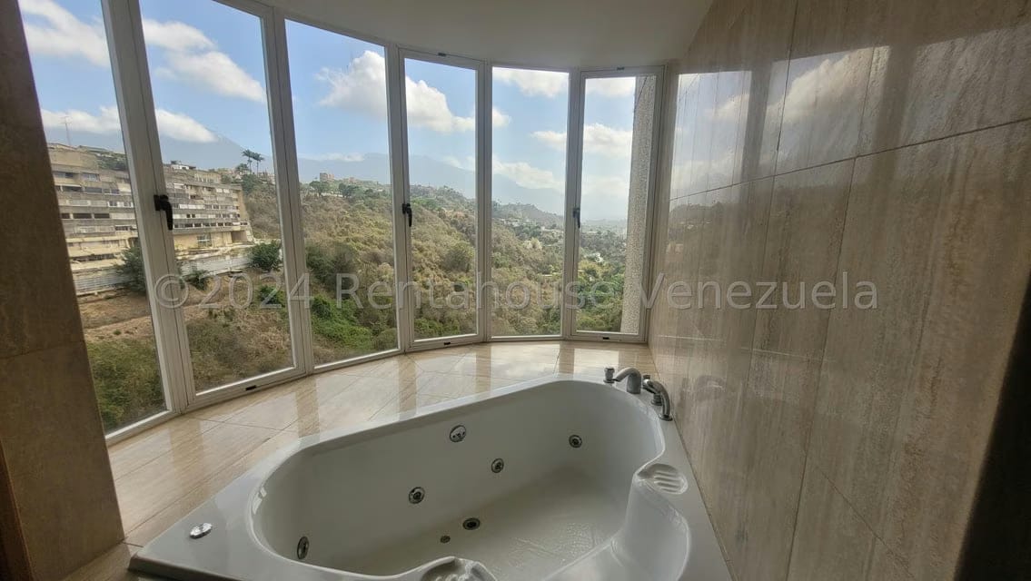 Apartamento (Multiples Niveles) en Venta en Los Samanes, Distrito Metropolitano - 28