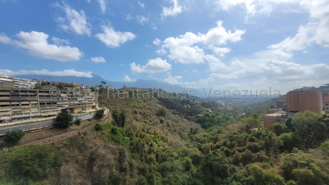 Apartamento (Multiples Niveles) en Venta en Los Samanes, Distrito Metropolitano - 54