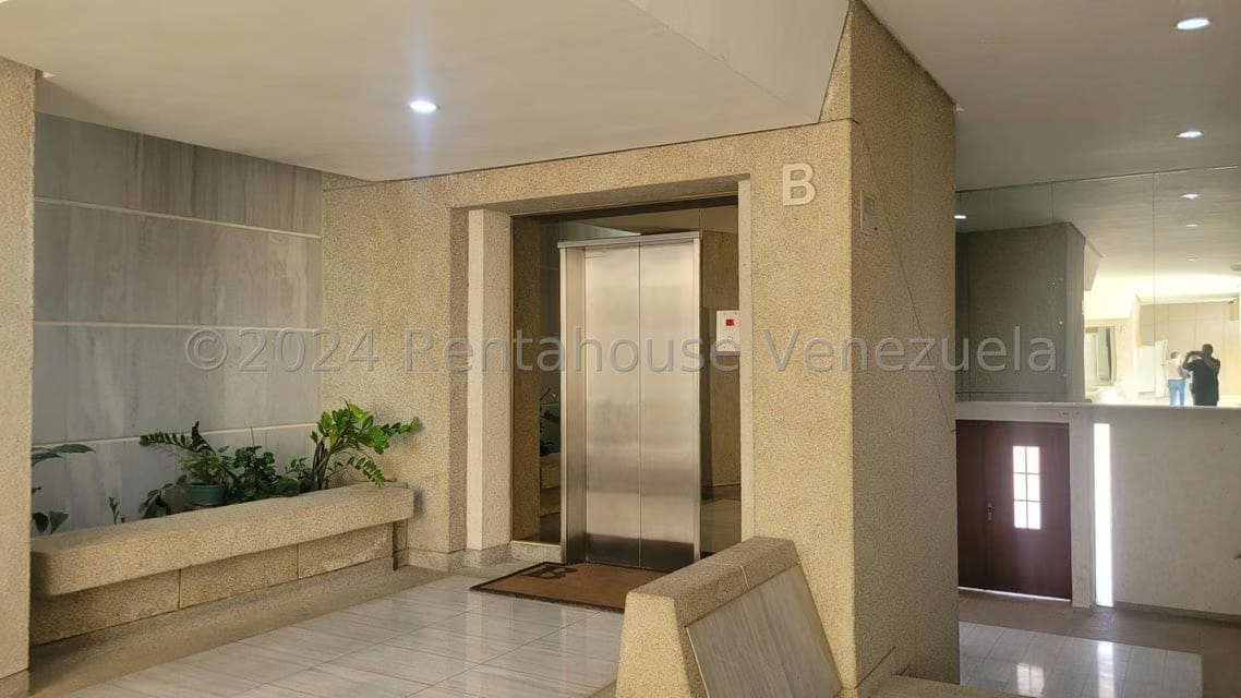 Apartamento (Multiples Niveles) en Venta en Los Samanes, Distrito Metropolitano - 62