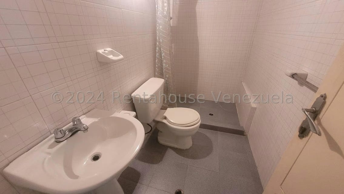 Apartamento (Multiples Niveles) en Venta en Los Samanes, Distrito Metropolitano - 73