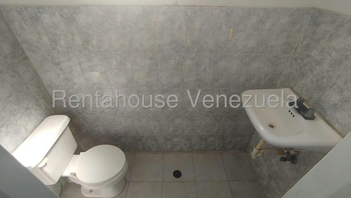 Comercial (Oficina) en Alquiler en Municipio Guaicaipuro, Miranda - 7