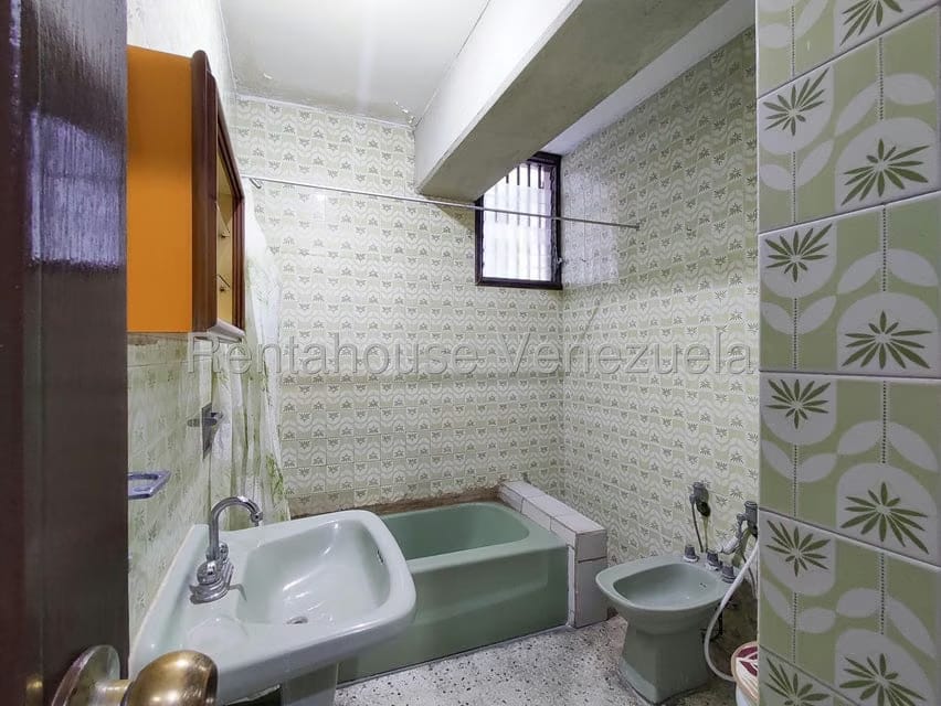 Apartamento (1 Nivel) en Alquiler en Centro, Lara - 15