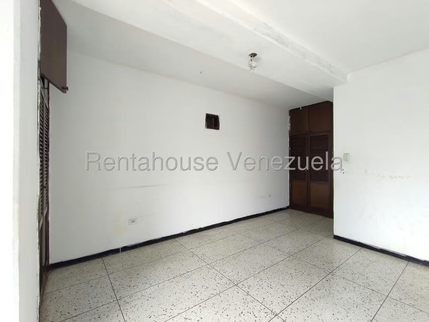 Apartamento (1 Nivel) en Alquiler en Centro, Lara - 20