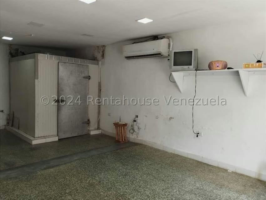 Comercial (Local Comercial) en Alquiler en Catia, Distrito Metropolitano - 19