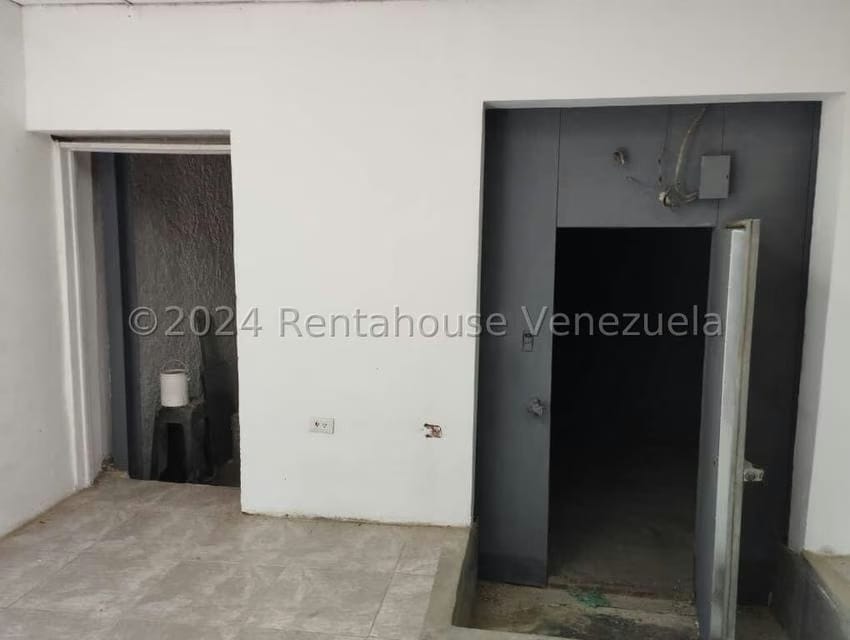 Comercial (Local Comercial) en Alquiler en Catia, Distrito Metropolitano - 7