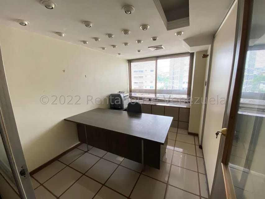 Comercial (Oficina) en Venta en El Marques, Distrito Metropolitano - 13