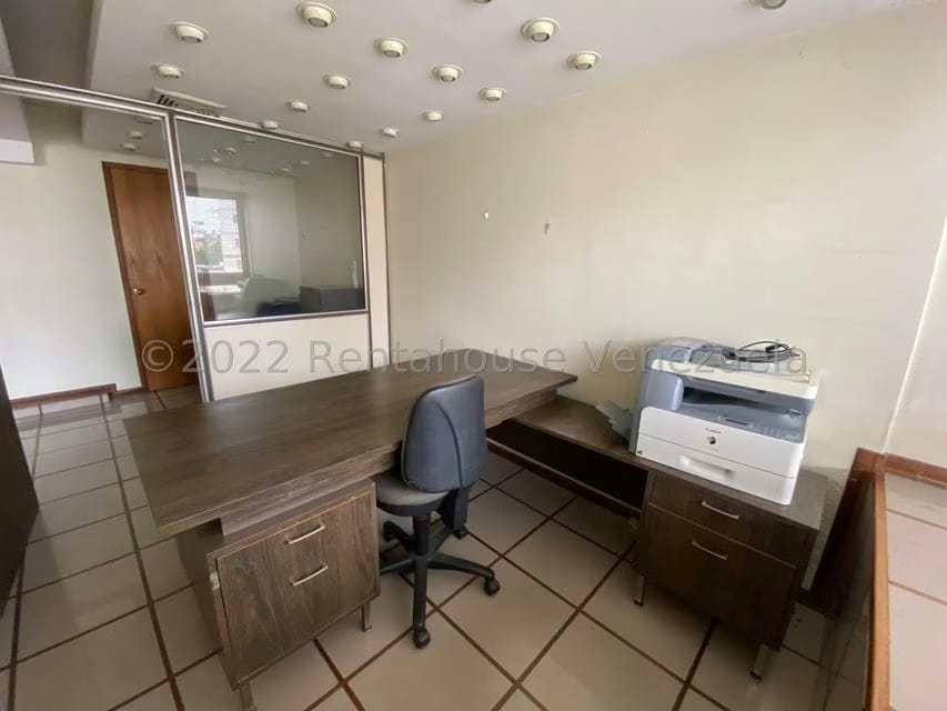 Comercial (Oficina) en Venta en El Marques, Distrito Metropolitano - 14