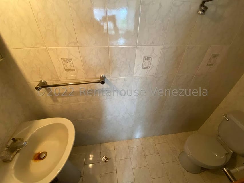Comercial (Oficina) en Venta en El Marques, Distrito Metropolitano - 16