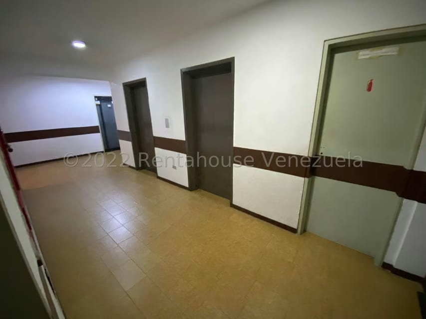 Comercial (Oficina) en Venta en El Marques, Distrito Metropolitano - 17
