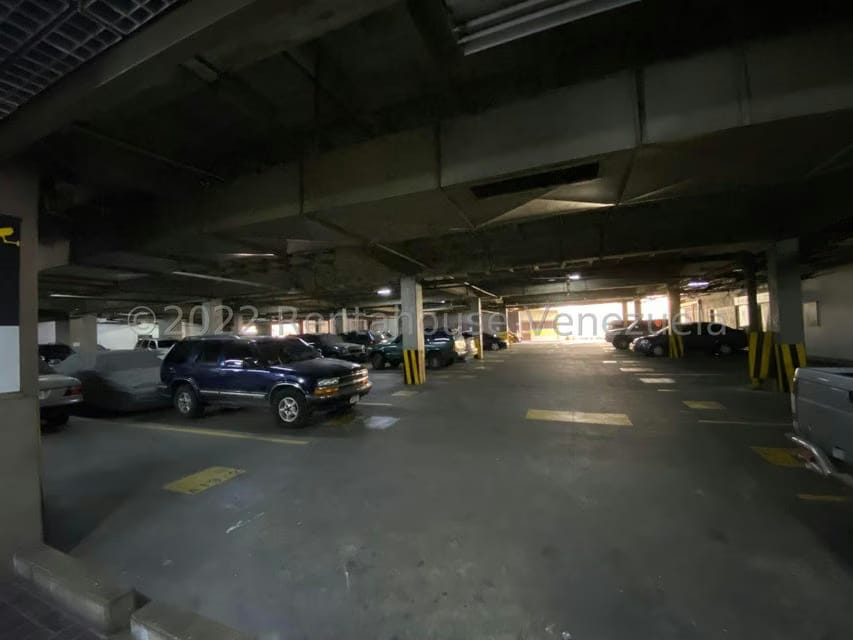 Comercial (Oficina) en Venta en El Marques, Distrito Metropolitano - 18