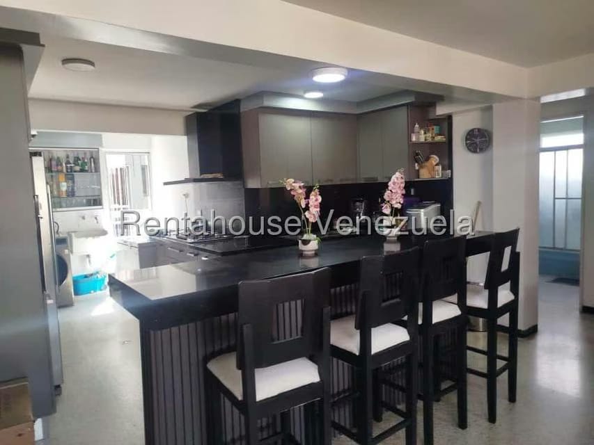 Apartamento (1 Nivel) en Venta en La Florida, Distrito Metropolitano - 25