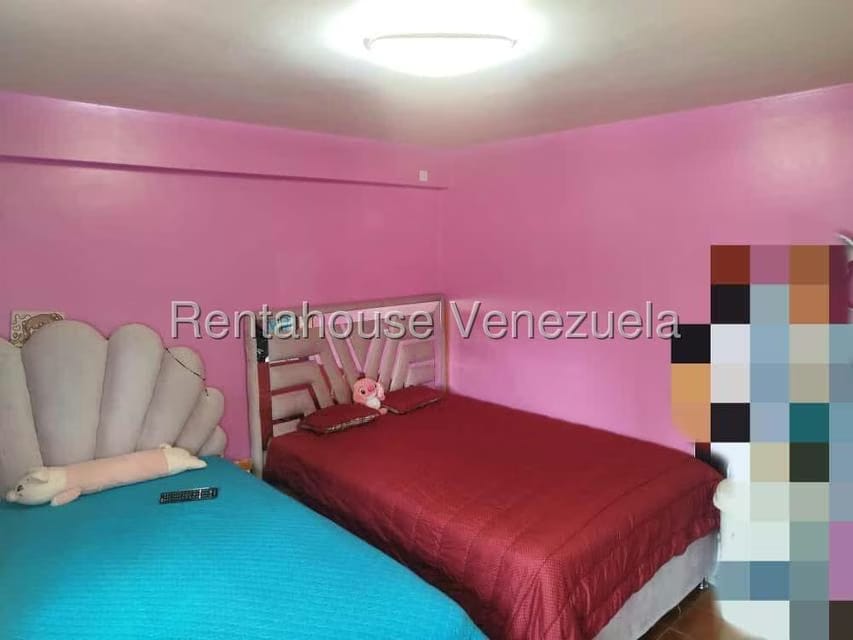 Apartamento (1 Nivel) en Venta en La Florida, Distrito Metropolitano - 9