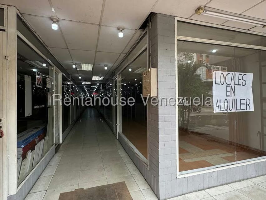 Comercial (Local Comercial) en Alquiler en Centro, Lara - 2