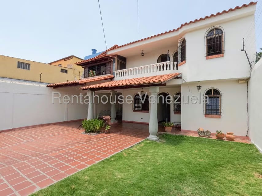 Casa (1 Nivel) en Venta en Centro, Lara - 2