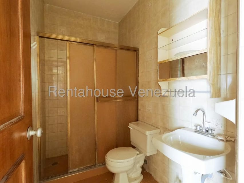 Casa (1 Nivel) en Venta en Centro, Lara - 14