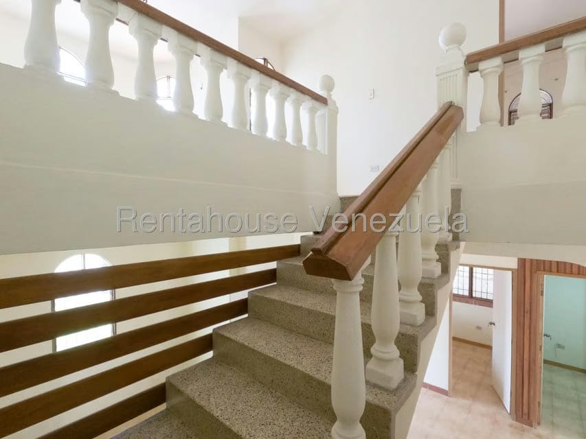Casa (1 Nivel) en Venta en Centro, Lara - 15