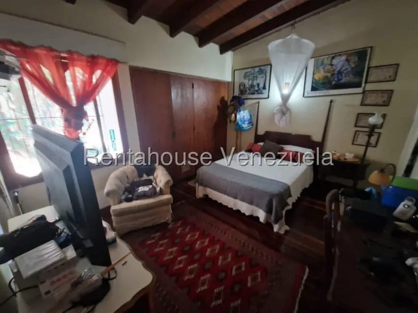Casa (1 Nivel) en Venta en Santa Paula, Distrito Metropolitano - 12