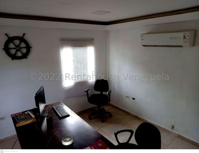 Comercial (Oficina) en Alquiler en Barrio Libertad, Zulia - 5