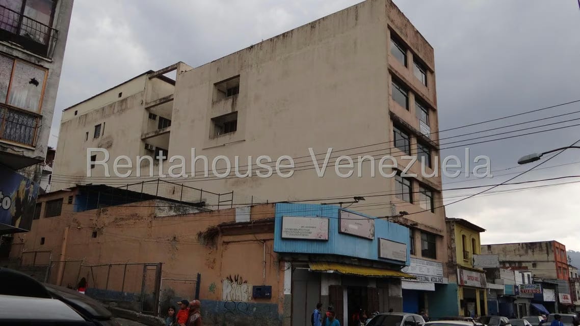 Comercial (Edificio) en Venta en Municipio Guaicaipuro, Miranda