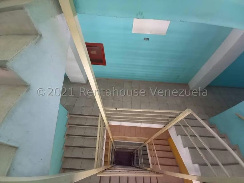Comercial (Edificio) en Venta en Municipio Guaicaipuro, Miranda - 19