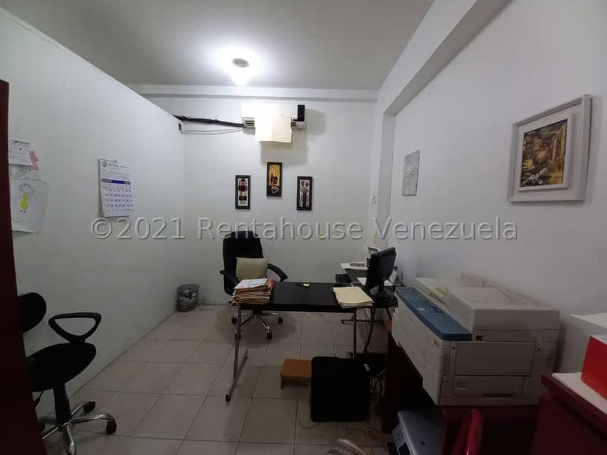 Comercial (Edificio) en Venta en Municipio Guaicaipuro, Miranda - 6