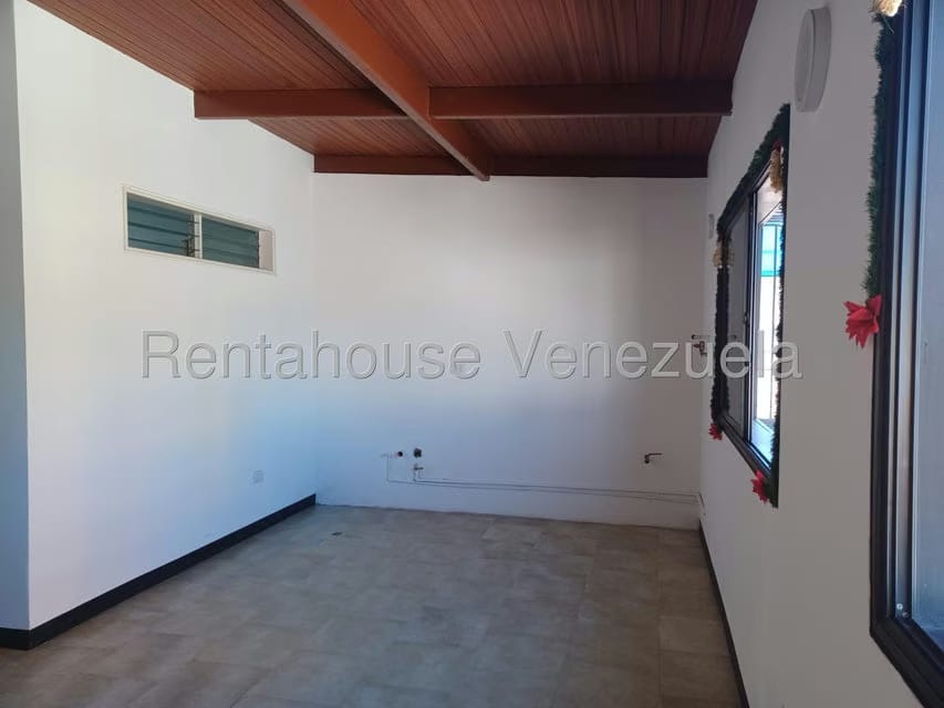 Casa (Multipes Niveles) en Venta en Los Rosales, Distrito Metropolitano - 24