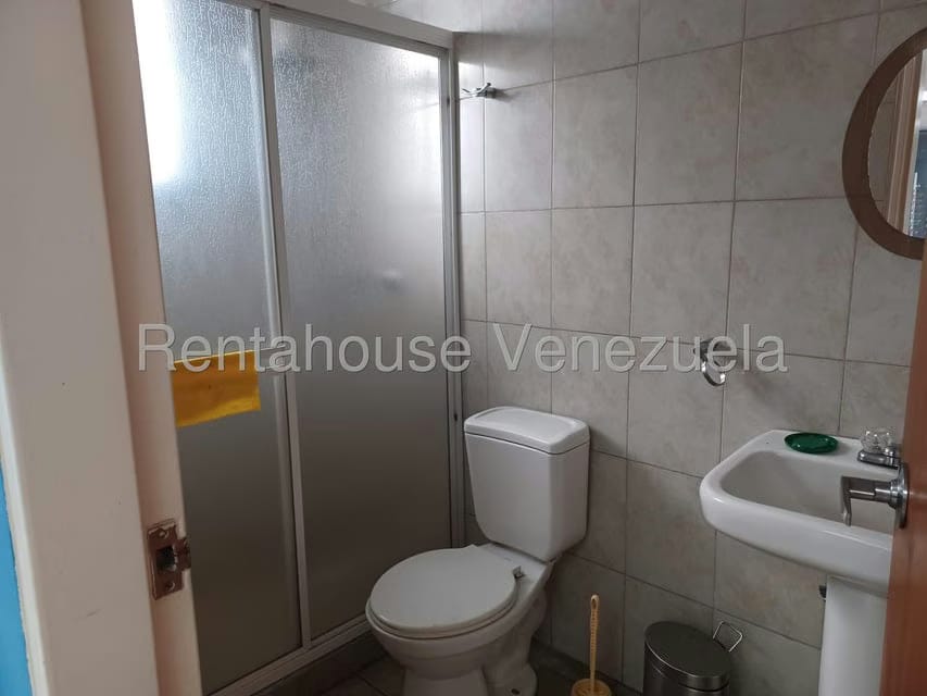 Casa (Multipes Niveles) en Venta en Los Rosales, Distrito Metropolitano - 54