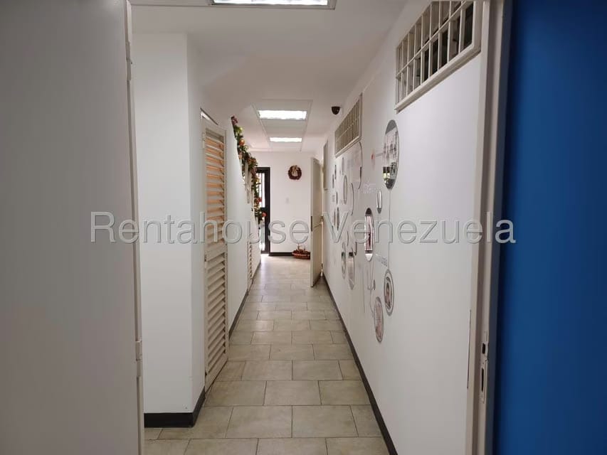 Casa (Multipes Niveles) en Venta en Los Rosales, Distrito Metropolitano - 57
