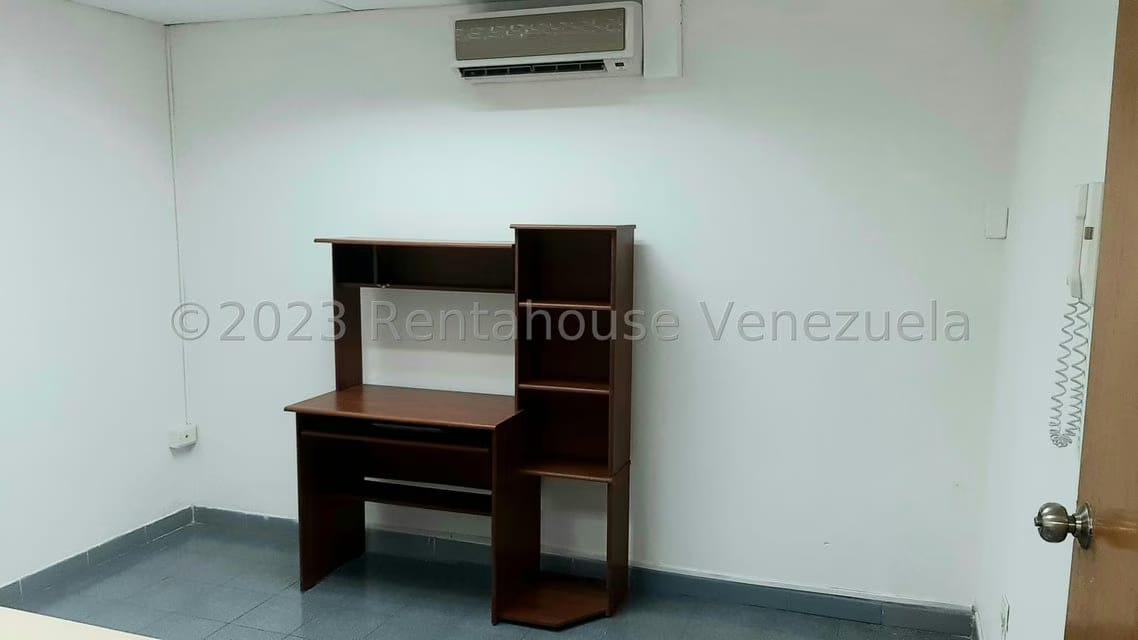 Comercial (Oficina) en Alquiler en Parroquia Catedral, Distrito Metropolitano - 8