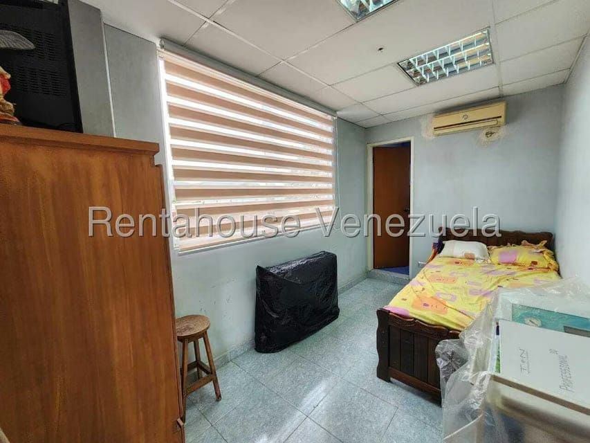Comercial (Edificio) en Venta en Zona Industrial 1, Lara - 40