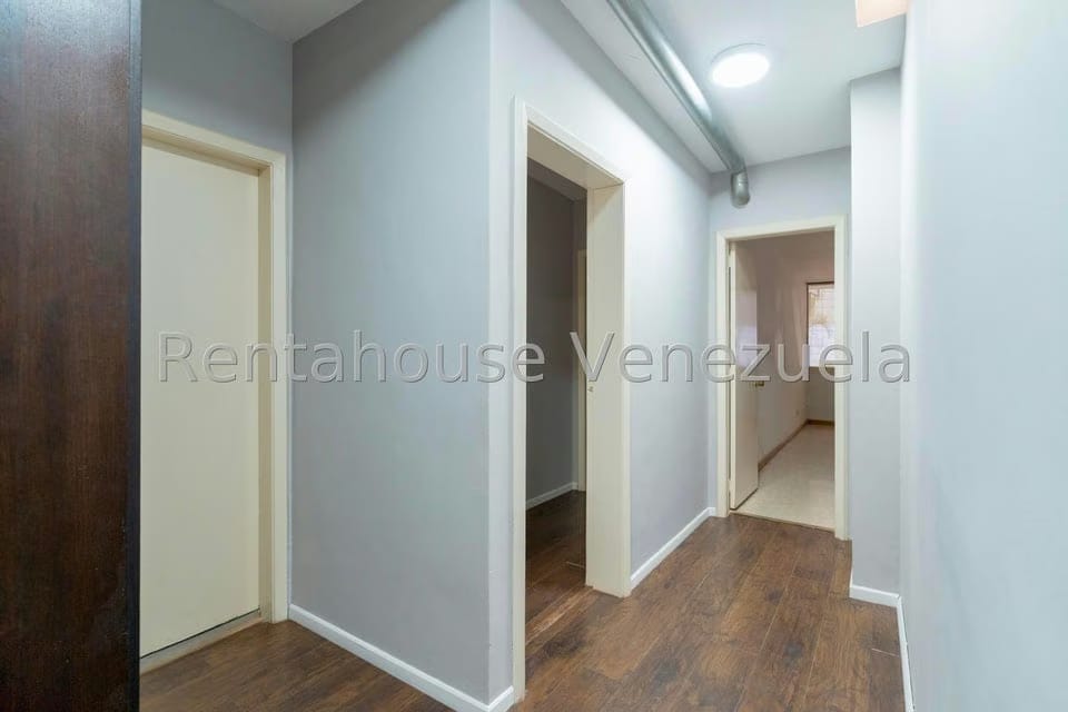 Casa (Multipes Niveles) en Venta en Los Naranjos de Las Mercedes, Distrito Metropolitano - 20