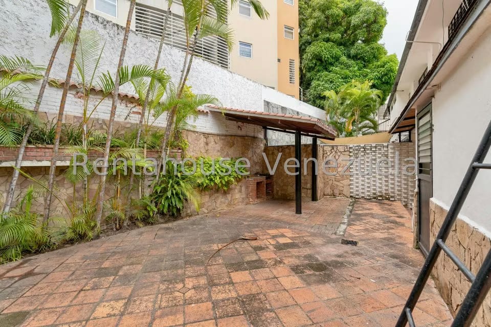 Casa (Multipes Niveles) en Venta en Los Naranjos de Las Mercedes, Distrito Metropolitano - 41